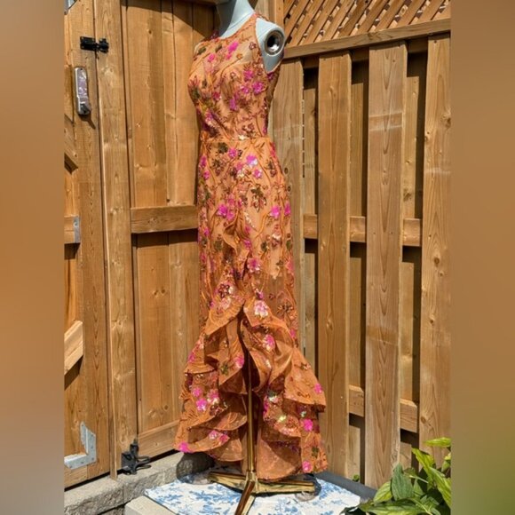 🆕 BRONX & BANCO🧿 NWOT Sicilia Coral Sequin Fluted Hem Maxi Dress, Sz XS US2 - Picture 5 of 15